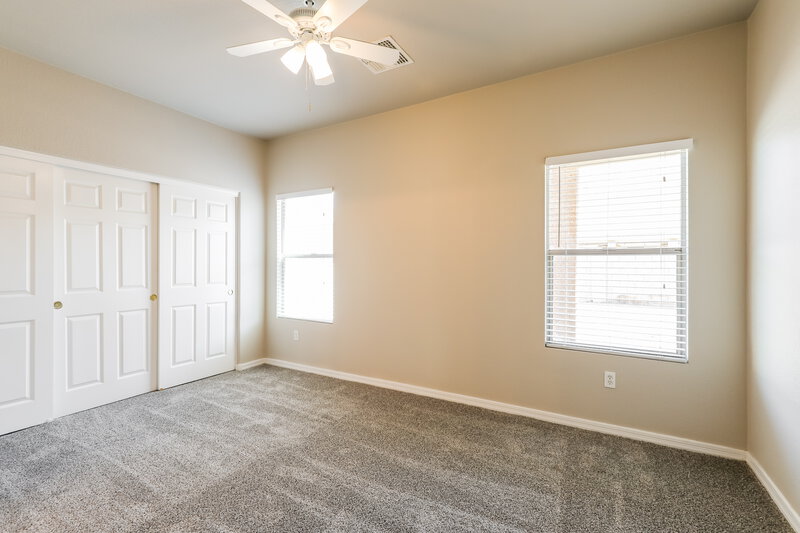 2,075/Mo, 103 W Calle Mantilla Sahuarita, AZ 85629 Main Bedroom View