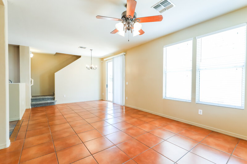 1,815/Mo, 293 W Paseo Celestial Sahuarita, AZ 85629 Living Room View