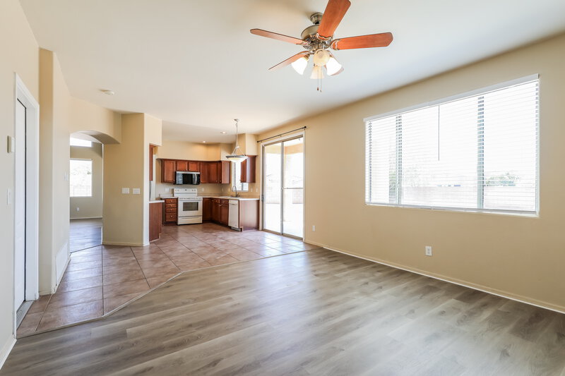 2,285/Mo, 5562 S Lemon Tree Dr Tucson, AZ 85757 Living Room View 2