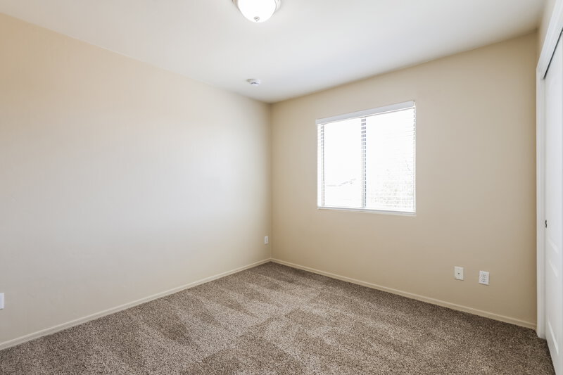 2,285/Mo, 5562 S Lemon Tree Dr Tucson, AZ 85757 Bedroom View 3